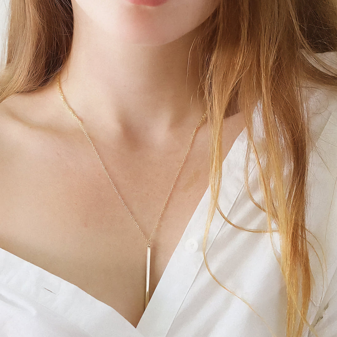 Nadine - Vertical Bar Necklace