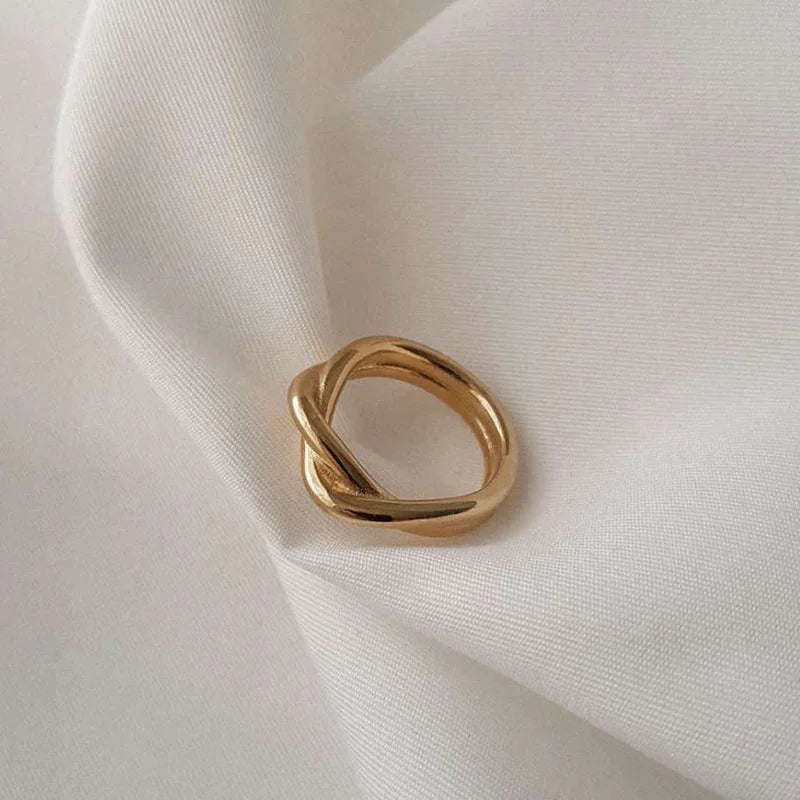 Lena - Twisted Gold Ring