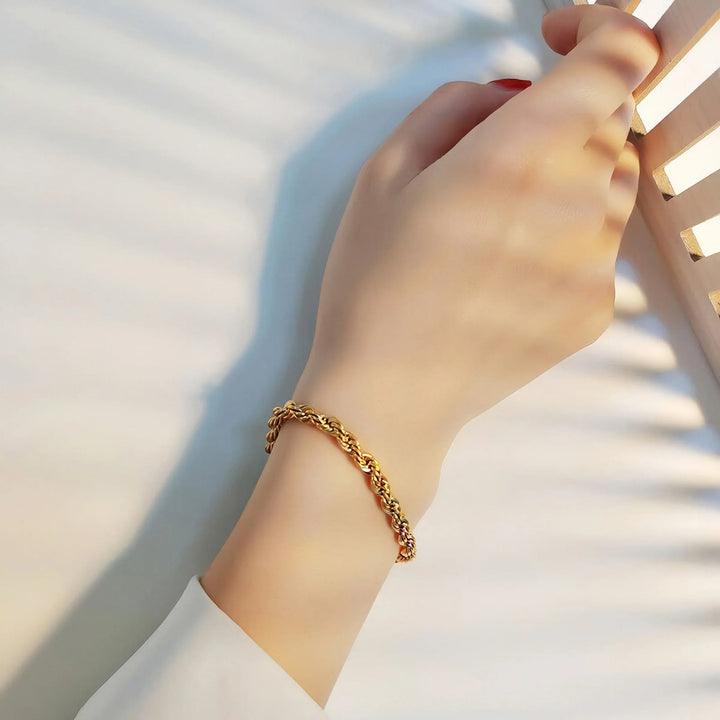 Stacey - Rope Chain Gold Bracelet