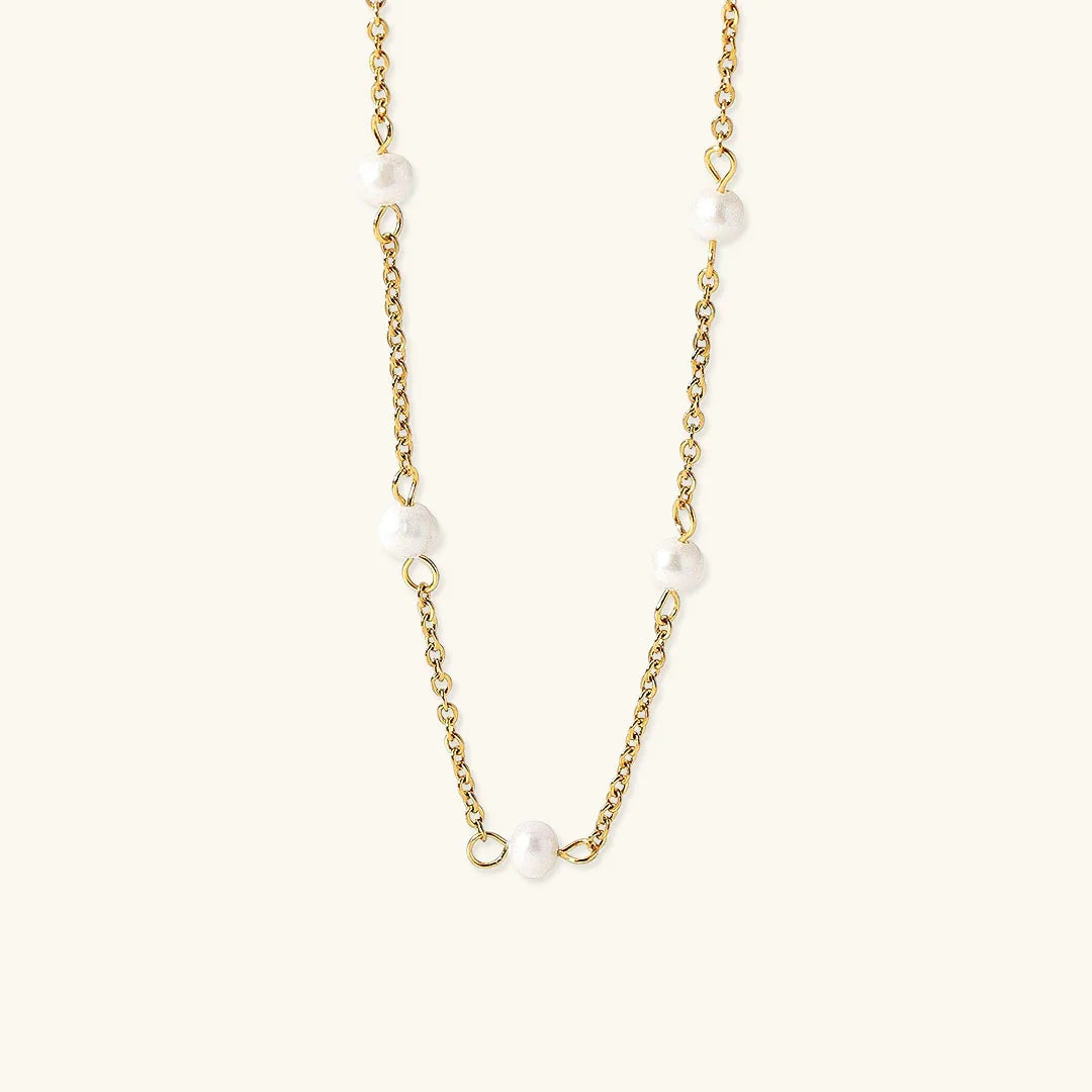 Pauline - Gold Pearl Necklace