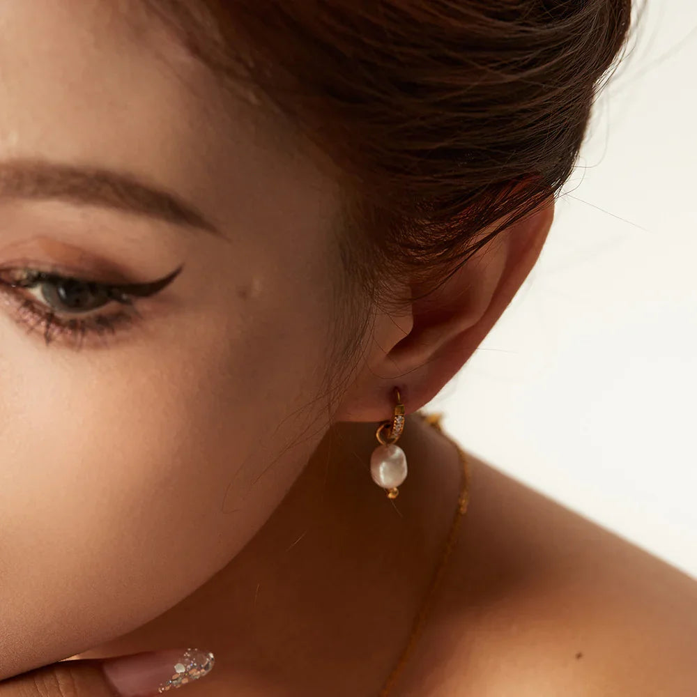 Ottilie - Pearl Earrings