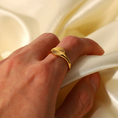 Rory - Geometrical Ring