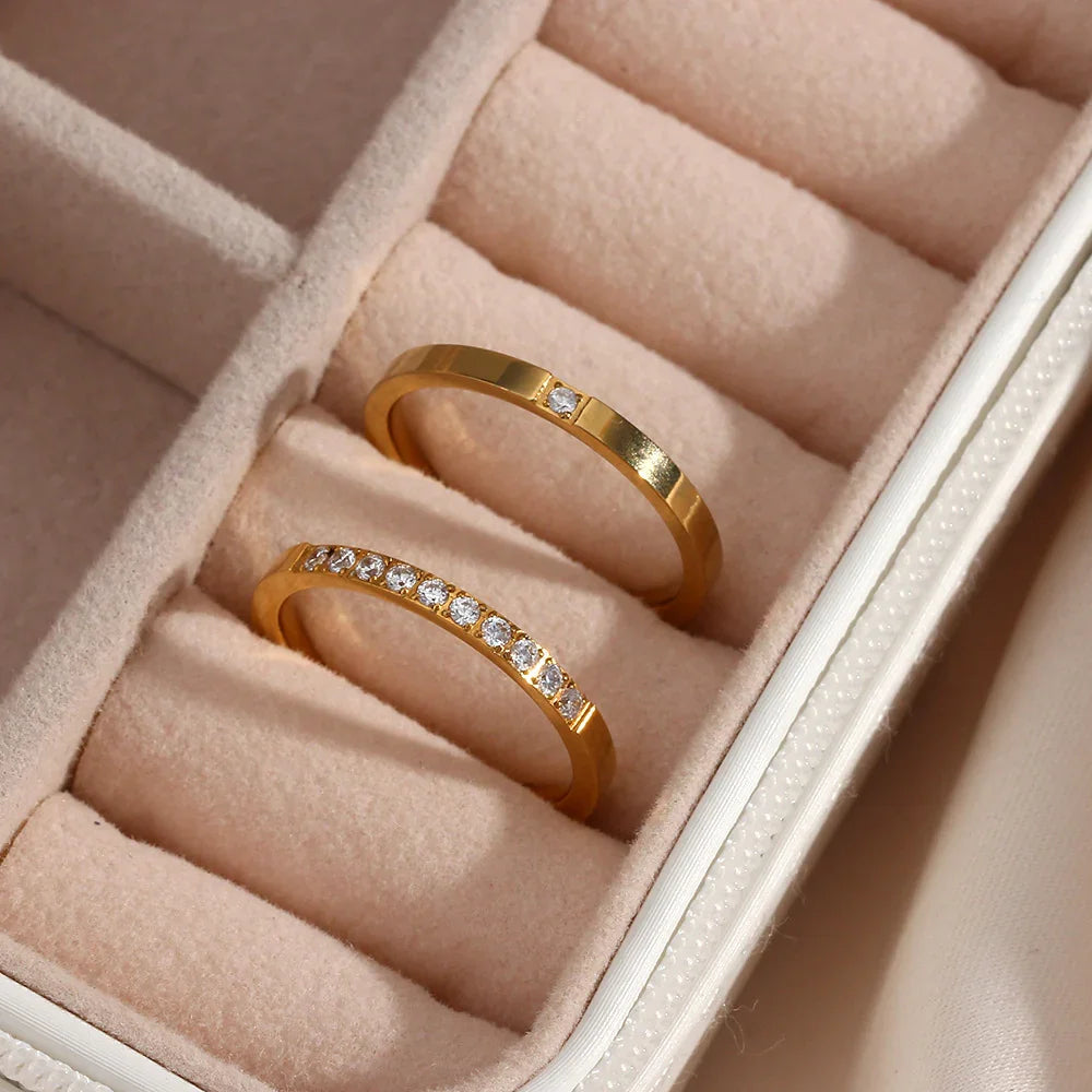 Renae - Slim Gold Ring