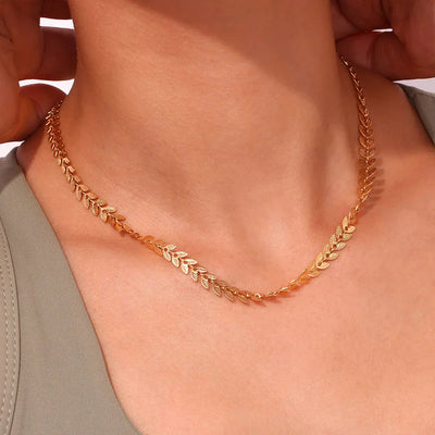 Oona - Gold Necklace