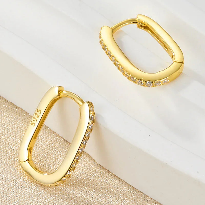 Sandra - Oval Hoop Earrings