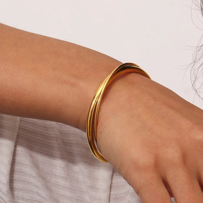 Lizzie - Layered Gold Bangle