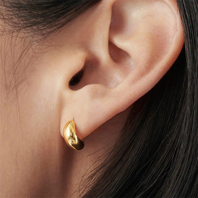Lindsay - Smooth Huggie Earrings