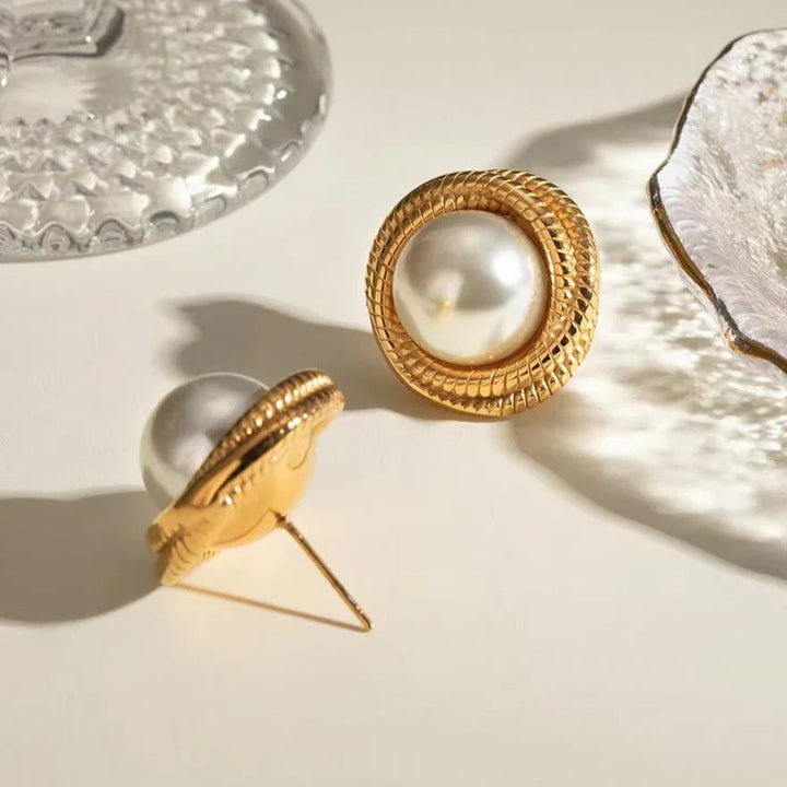 Norina - Freshwater Pearl Earrings