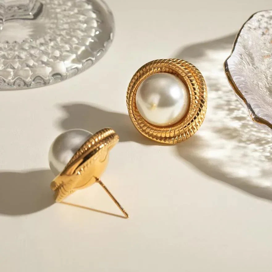 Norina - Freshwater Pearl Earrings