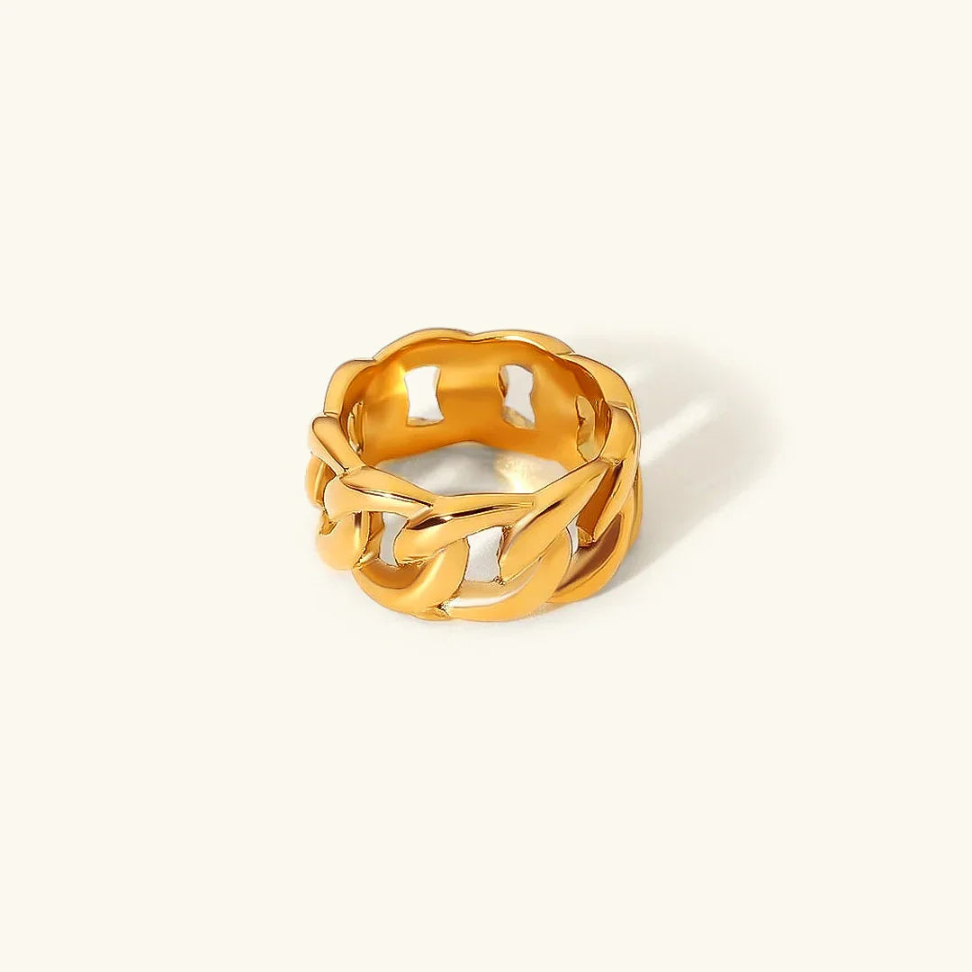 Stella - Gold Ring