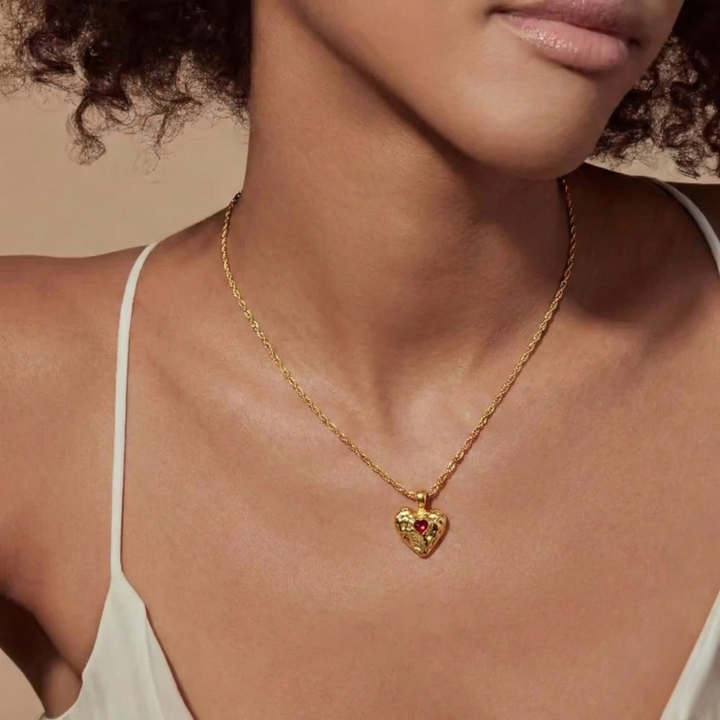 Octavia - Gold Heart Necklace