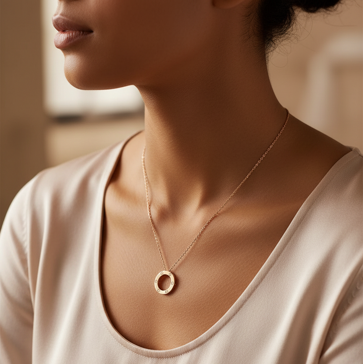 Lumaire – Eternal Necklace Rose Gold