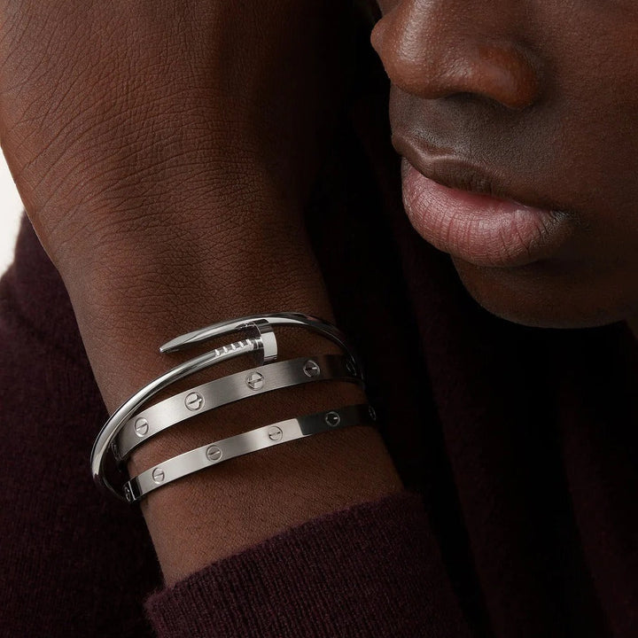 Snowlier -  Silver Screw Bracelet