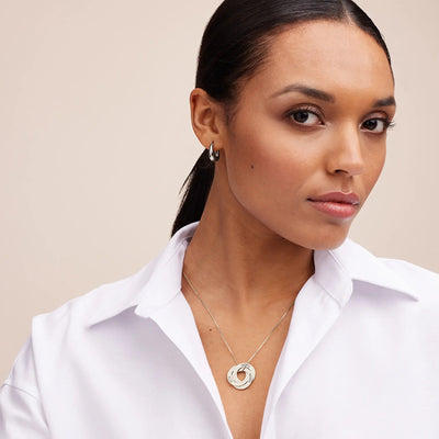 Mabel - Intertwined Name Circles Necklace