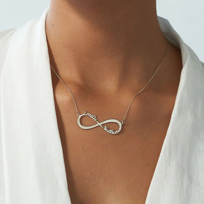 Maisie - Infinity Name Necklace