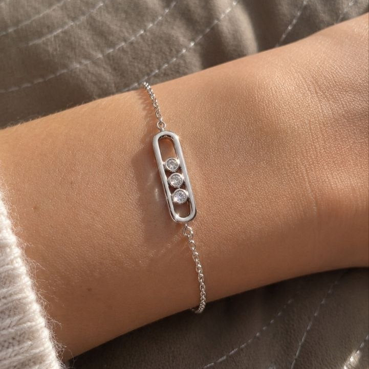 Elara Floating Stones Chain Bracelet