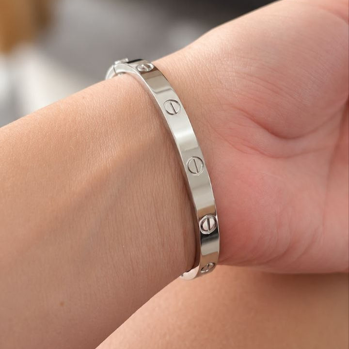 Lumaire Eternal Bracelet