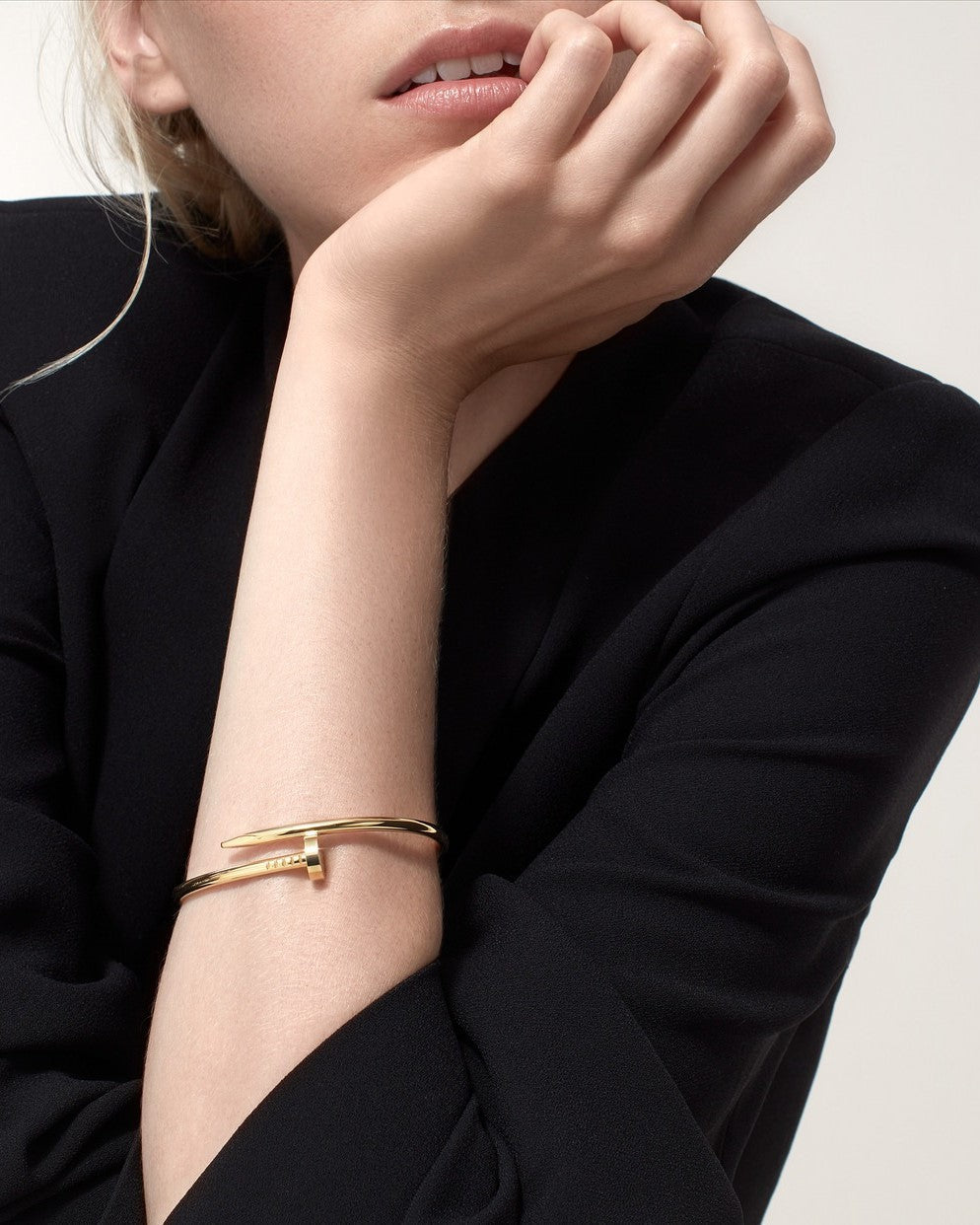 Snowlier - Gold Screw Bracelet